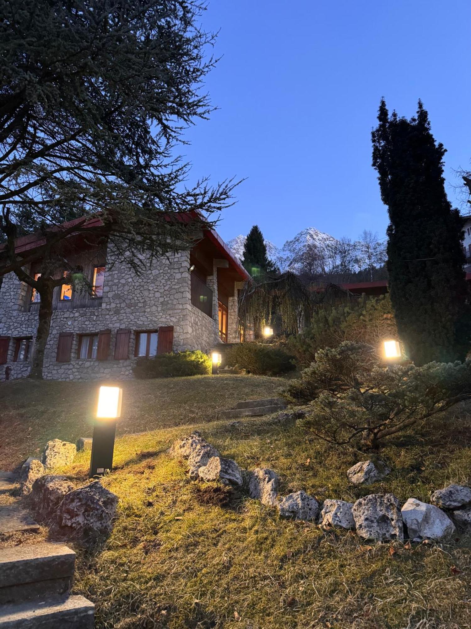 Villa Drago Chalet Oltre il Colle Esterno foto