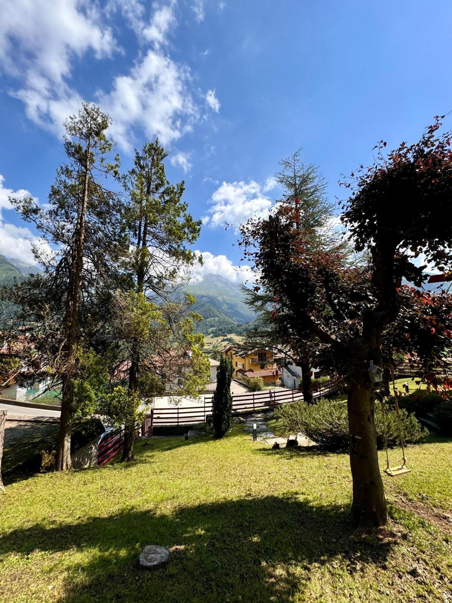 Villa Drago Chalet Oltre il Colle Esterno foto